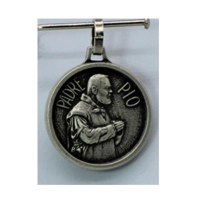 MEDAILLE PADRE PIO 18 MM ARGENTE